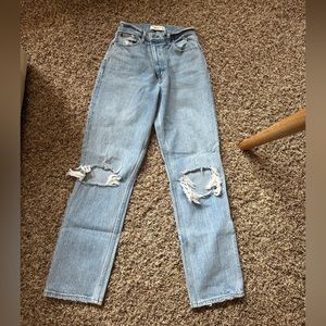 Abercrombie Curve Love Ultra High Rise Straight Jean